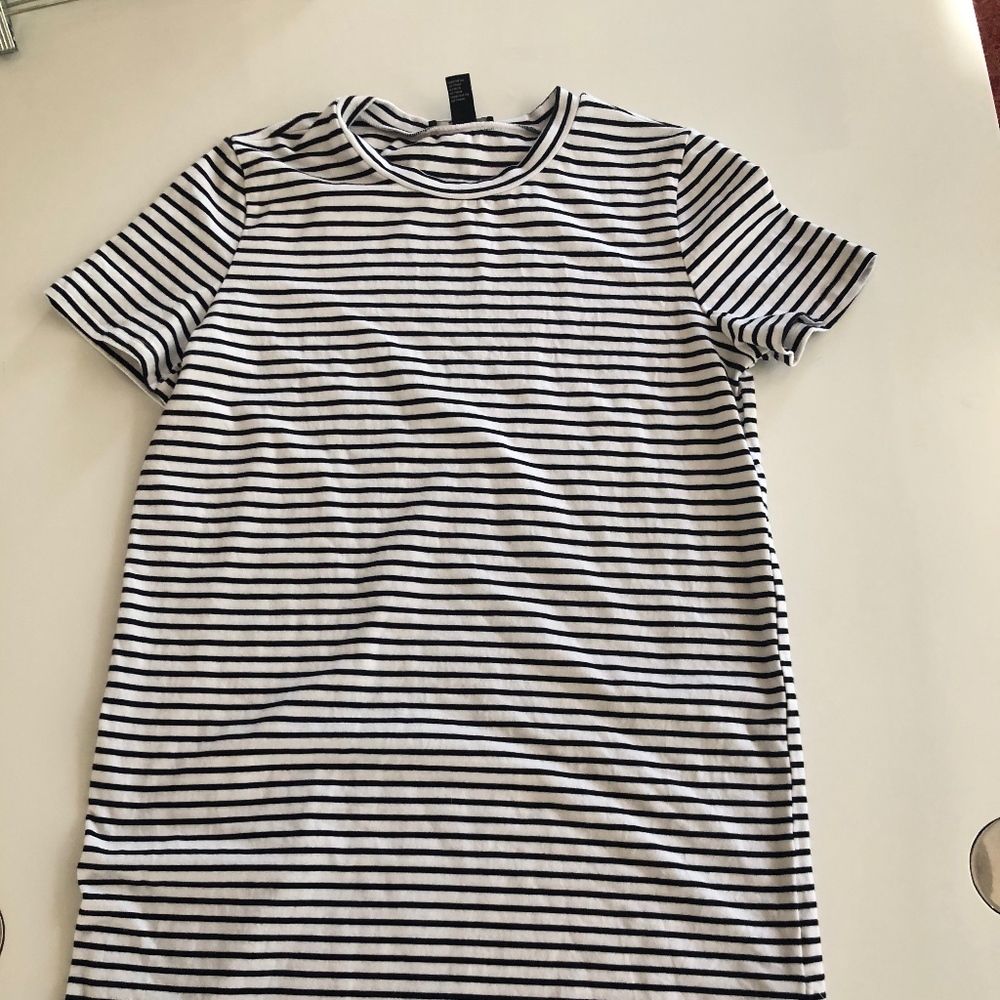 Forever 21 T-Shirt dress - Size S